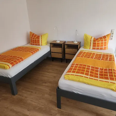 Graunke Vier * Grube